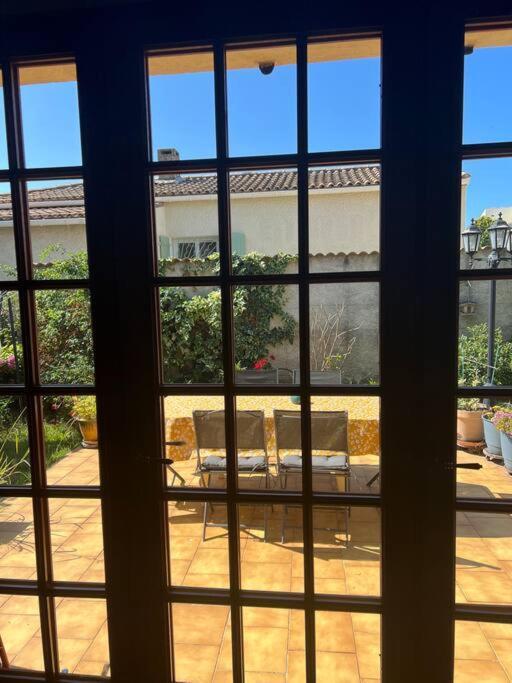 Maison Familiale Idealement Situee Avec Tout Le Confort ニーム エクステリア 写真