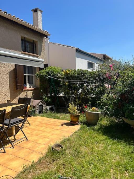 Maison Familiale Idealement Situee Avec Tout Le Confort ニーム エクステリア 写真
